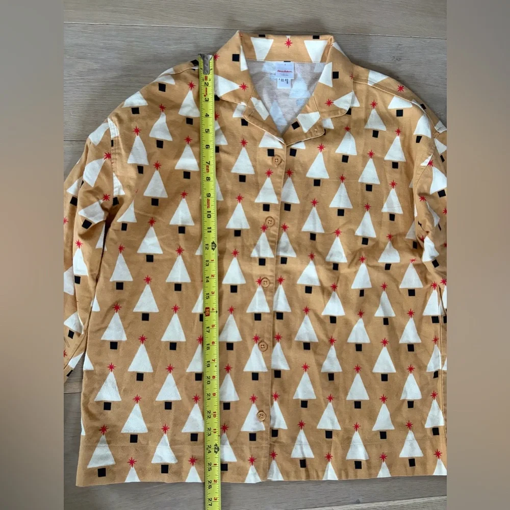 Hanna Andersson winter Christmas tree cozy flannel pajamas button up set - small - Picture 4 of 11